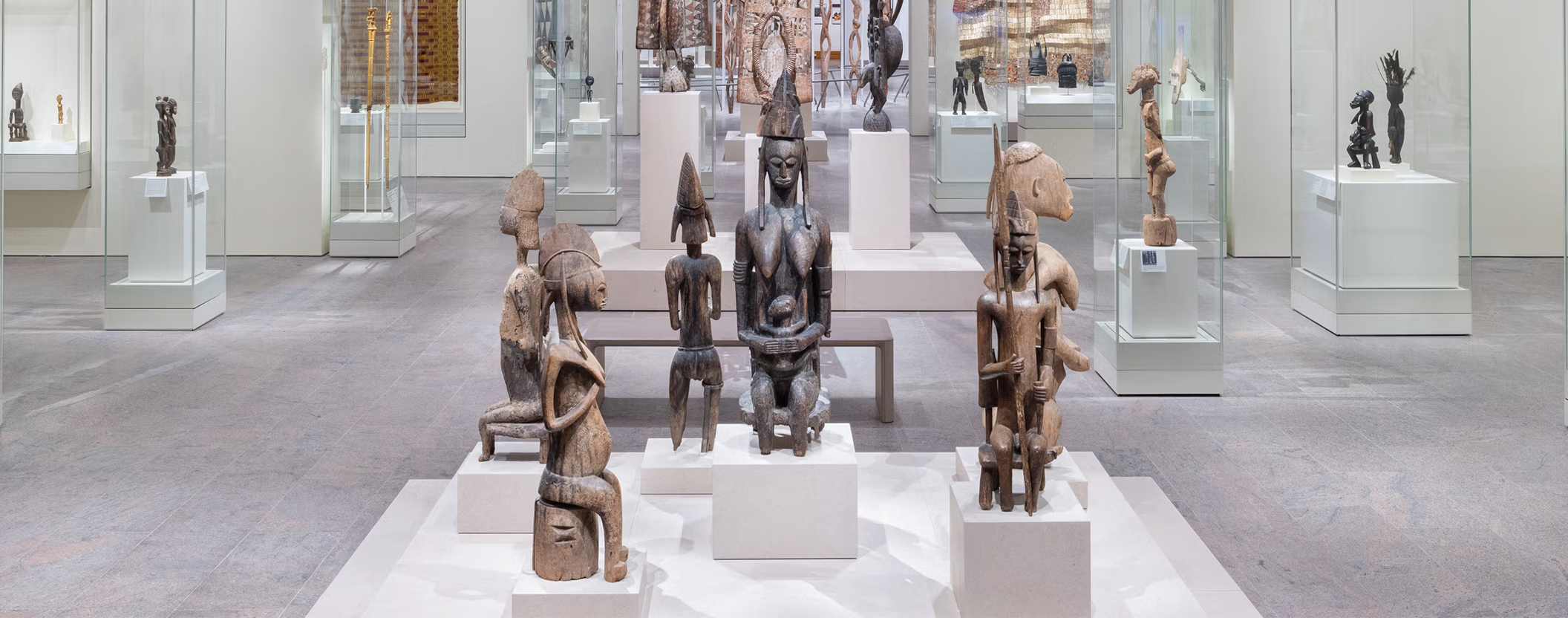 Koleksi Seni di Afrika 2025